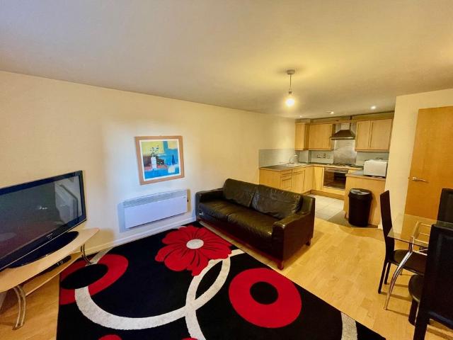 2 bedroom apartment to rent