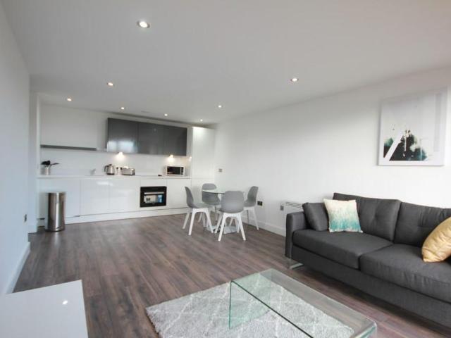 2 bedroom apartment to rent