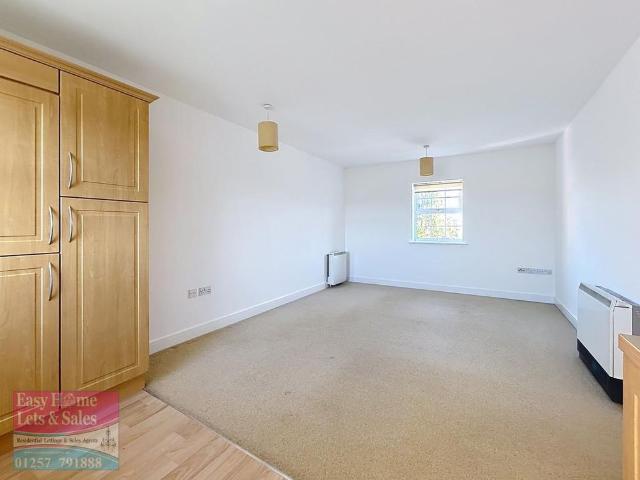 2 bedroom apartment to rent