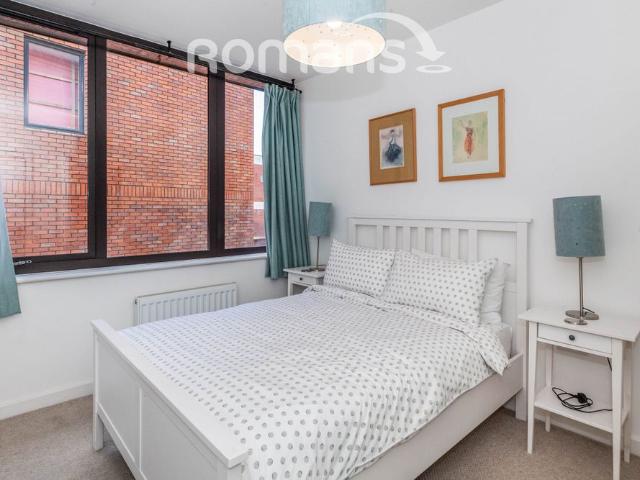 2 bedroom apartment to rent
