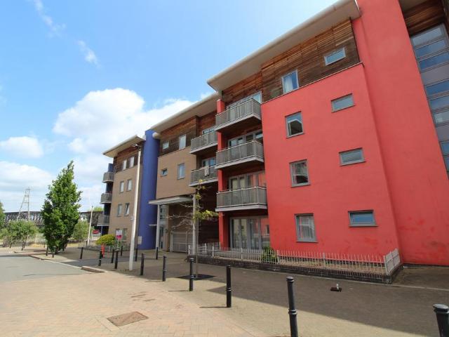 2 bedroom apartment to rent