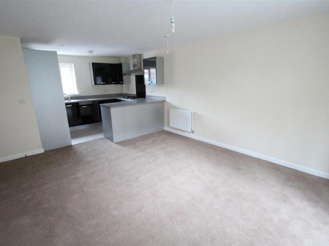 2 bedroom apartment to rent