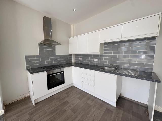 2 bedroom apartment to rent