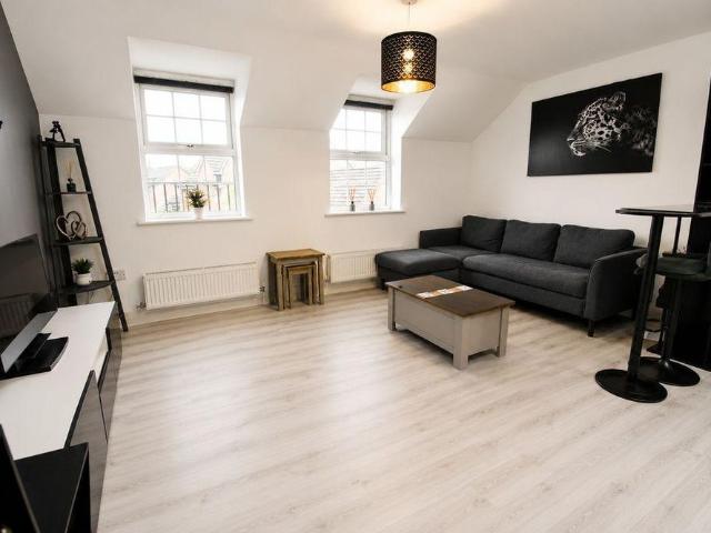 2 bedroom apartment to rent