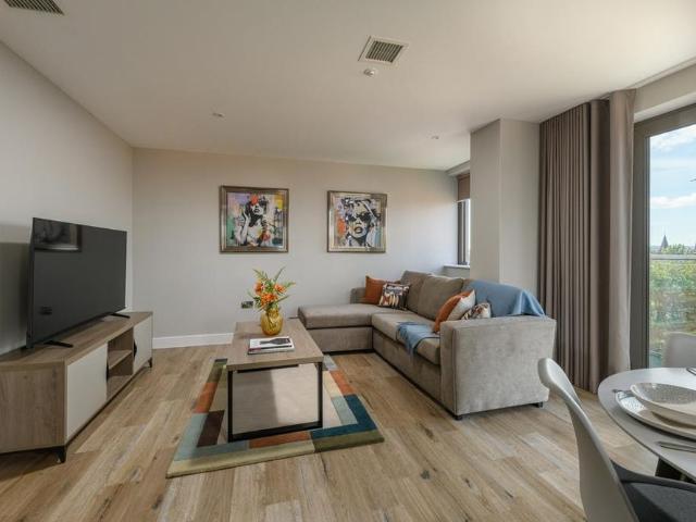 2 bedroom apartment to rent
