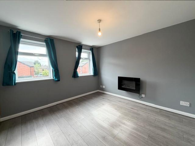 2 bedroom apartment to rent