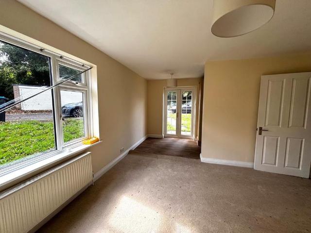 2 bedroom apartment to rent