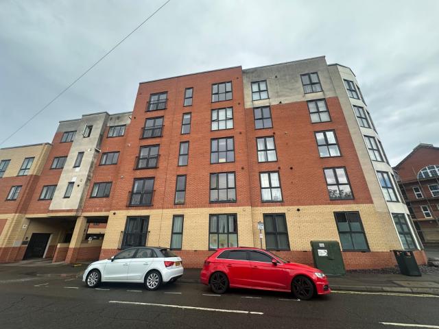 2 bedroom apartment to rent