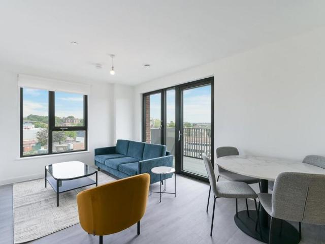 2 bedroom apartment to rent