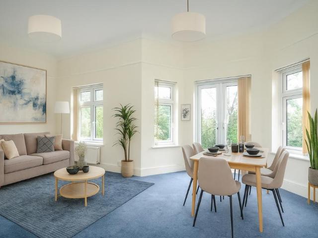 2 bedroom apartment to rent