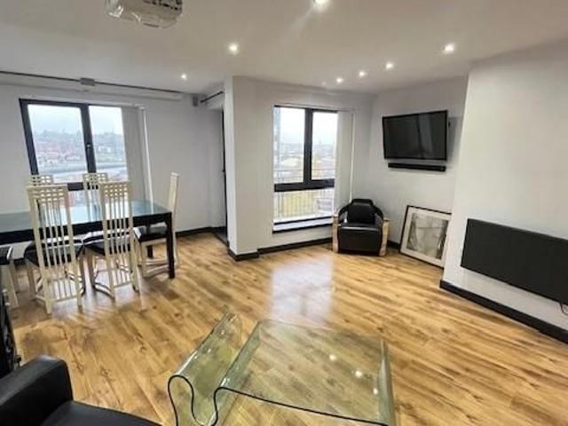 2 bedroom apartment to rent