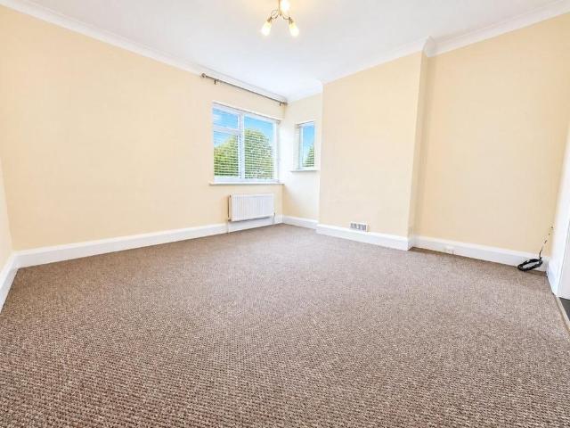 2 bedroom apartment to rent