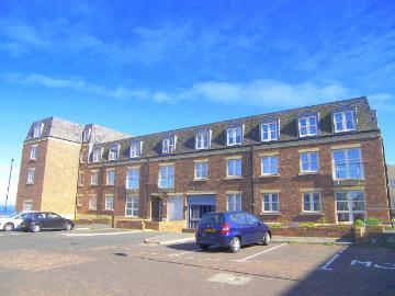 North East, North England - Balcony, Equipped kitchen