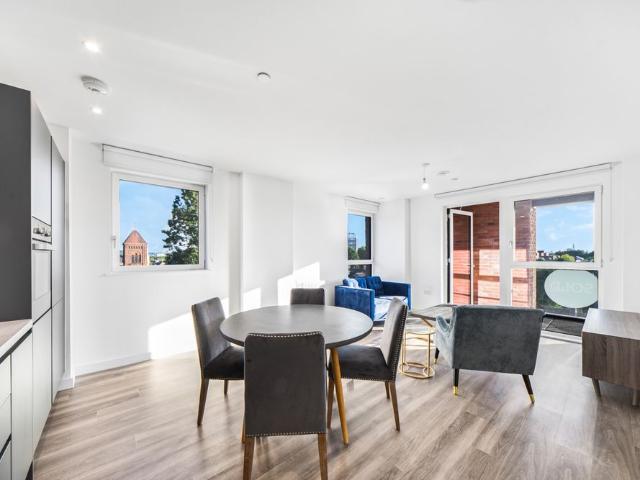 2 bedroom apartment to rent