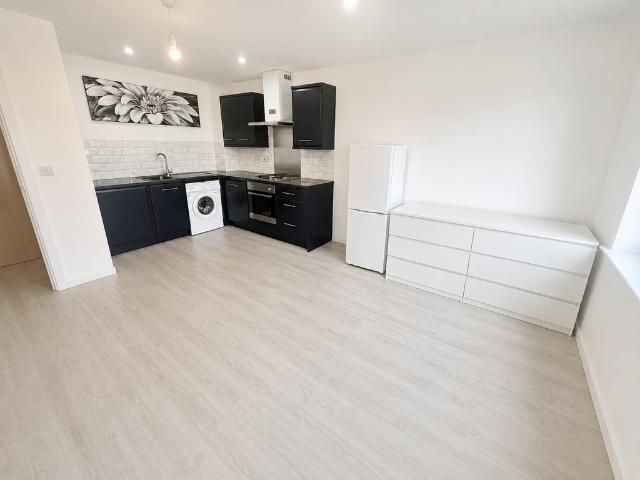 2 bedroom apartment to rent