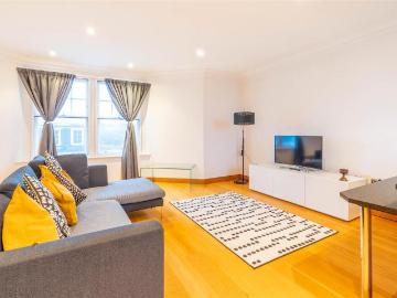 2 bedroom apartment to rent