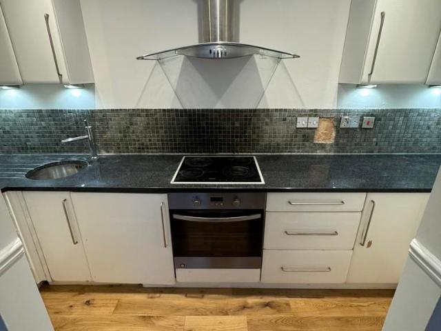 2 bedroom apartment to rent