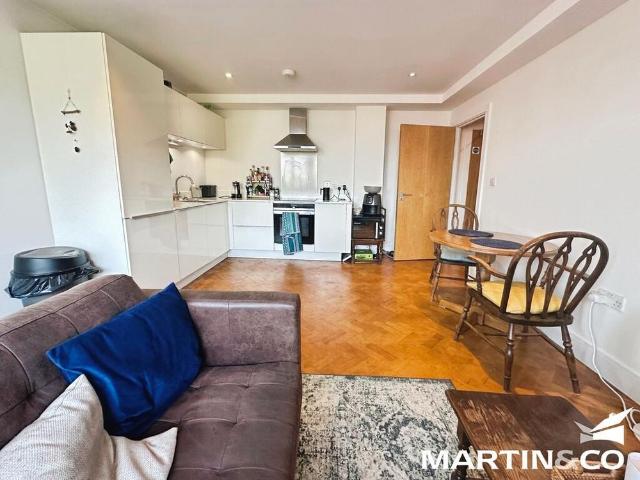 2 bedroom apartment to rent