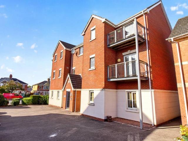 2 bedroom apartment to rent