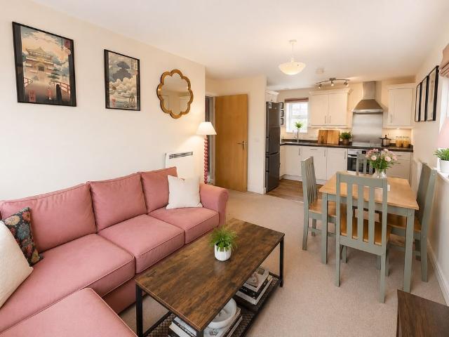 2 bedroom apartment to rent