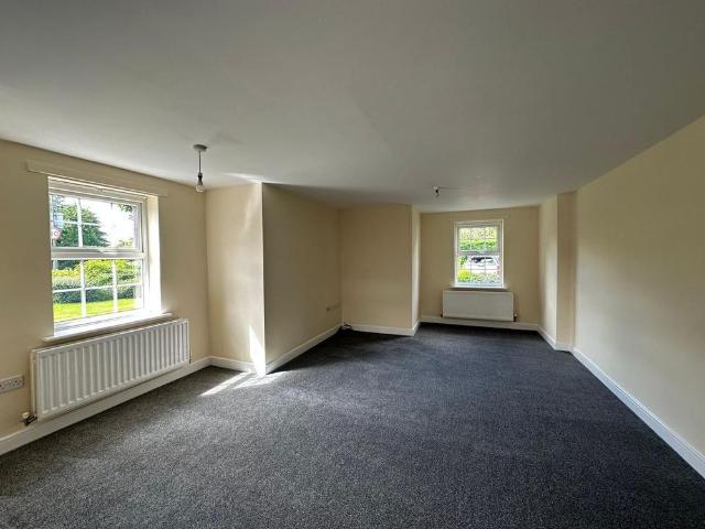 2 bedroom apartment to rent