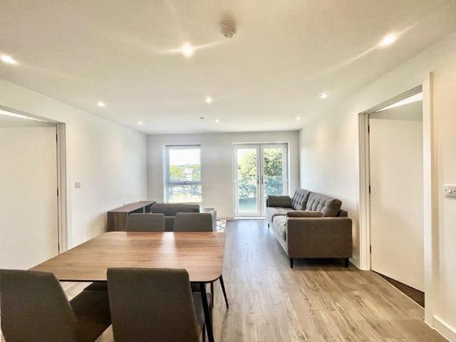 2 bedroom apartment to rent