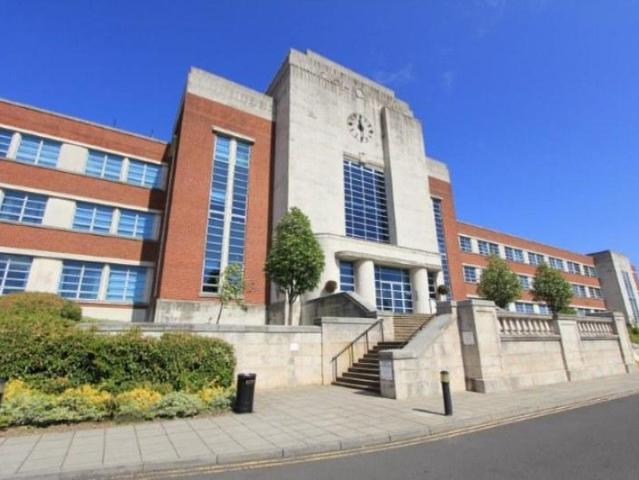 2 bedroom apartment to rent