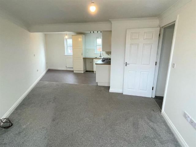 2 bedroom apartment to rent