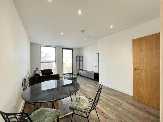 2 bedroom apartment to rent