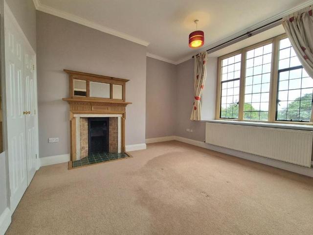 2 bedroom apartment to rent