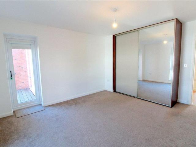 2 bedroom apartment to rent