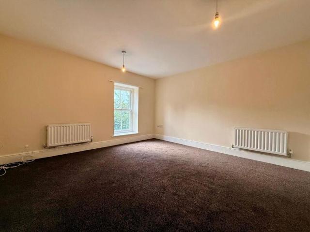 2 bedroom apartment to rent