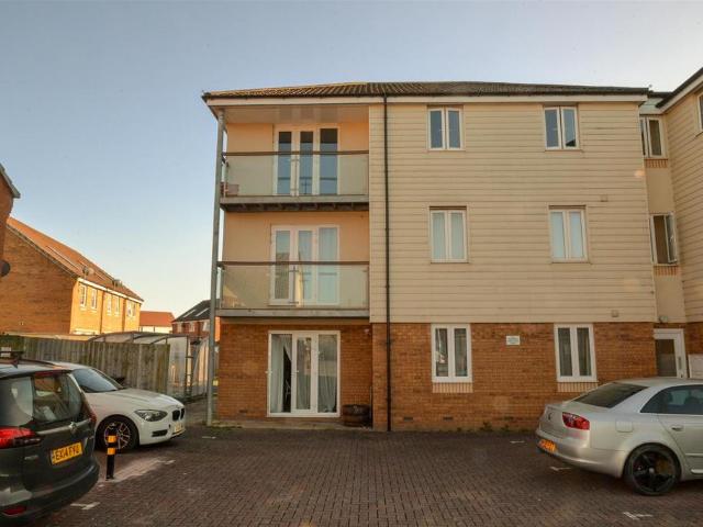 2 bedroom apartment to rent