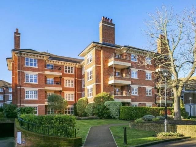 2 bedroom apartment to rent