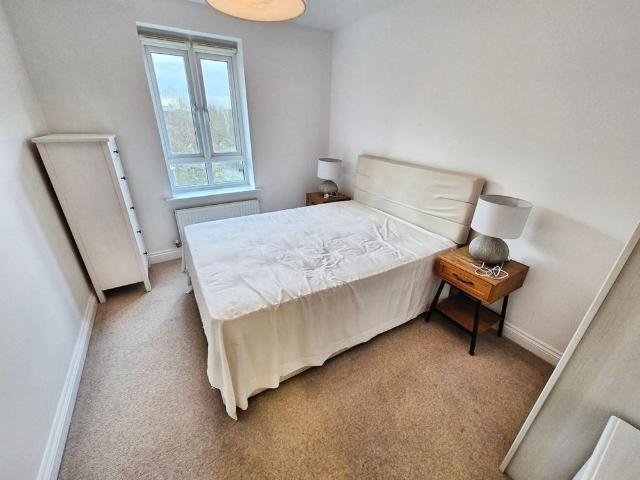 2 bedroom apartment to rent