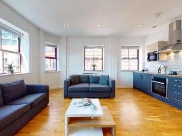 Leeds, West Yorkshire, North England - Equipped kitchen