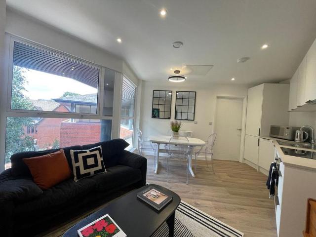 2 bedroom apartment to rent