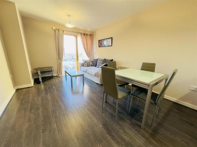 2 bedroom apartment to rent