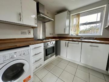2 bedroom apartment to rent