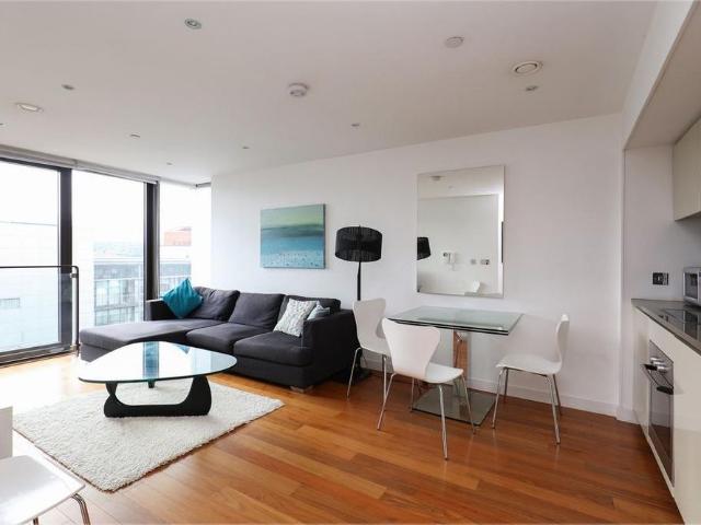 2 bedroom apartment to rent