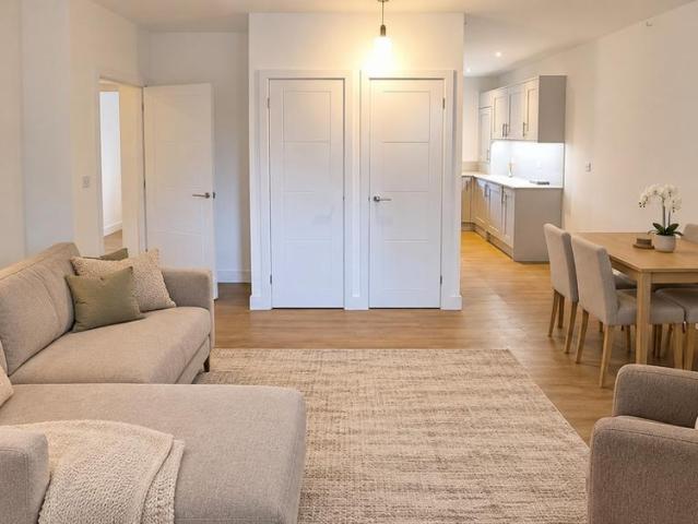 2 bedroom apartment to rent