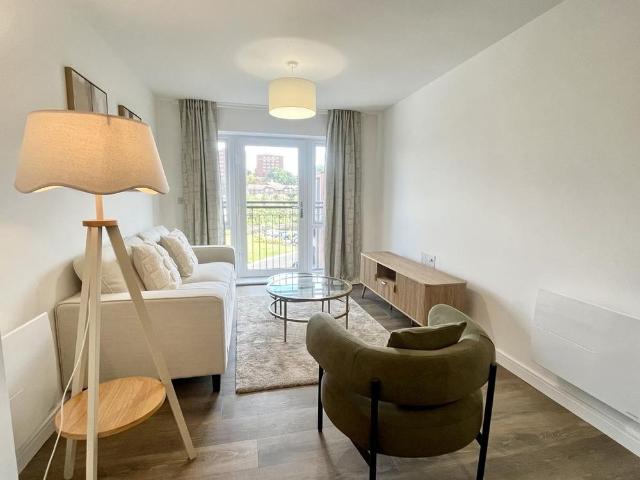 2 bedroom apartment to rent