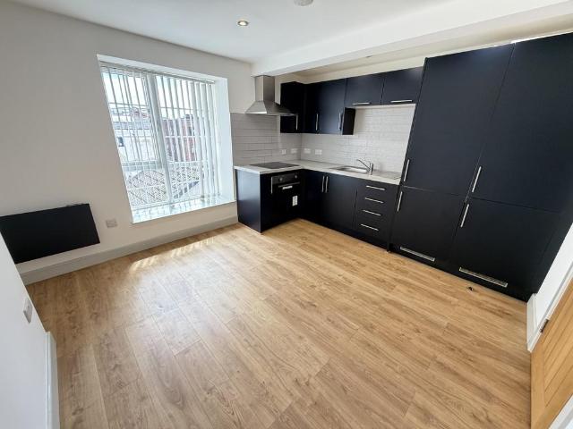 2 bedroom apartment to rent