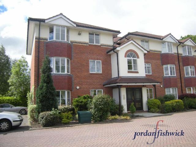 2 bedroom apartment to rent