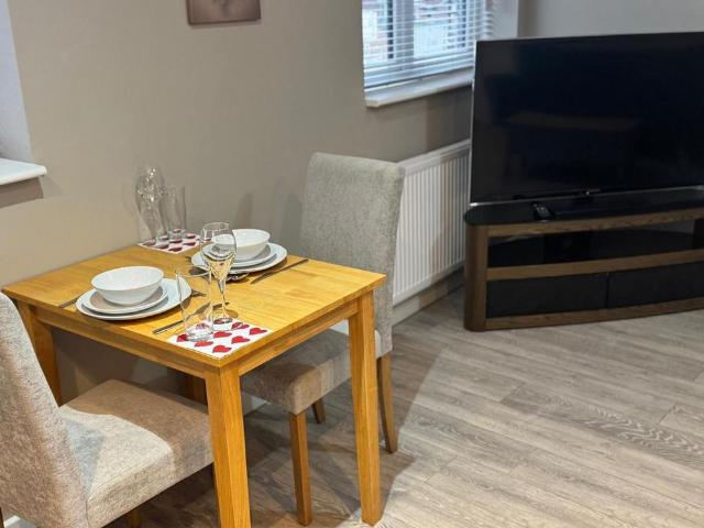 2 bedroom apartment to rent