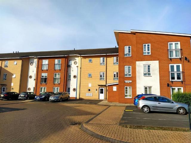 2 bedroom apartment to rent