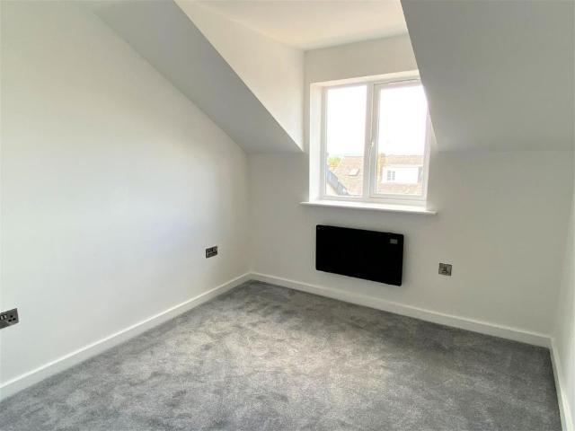 2 bedroom apartment to rent
