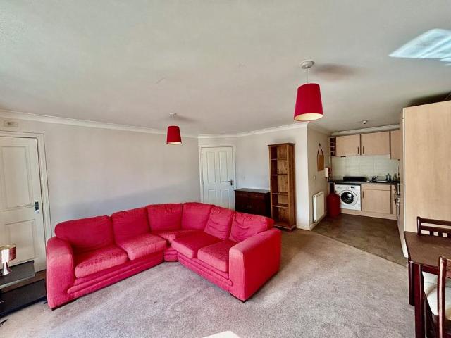 2 bedroom apartment to rent