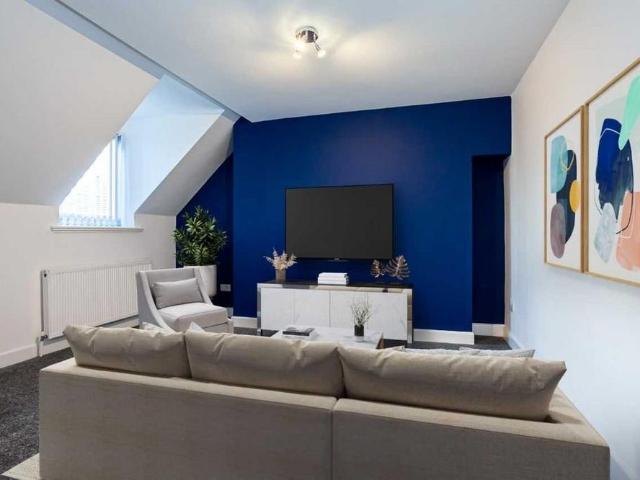 2 bedroom apartment to rent