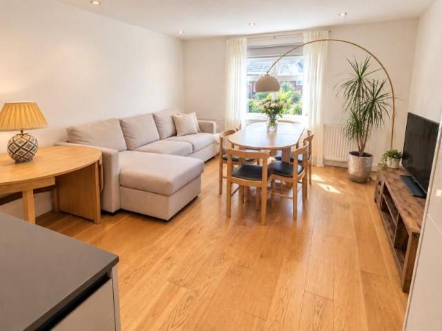 2 bedroom apartment to rent